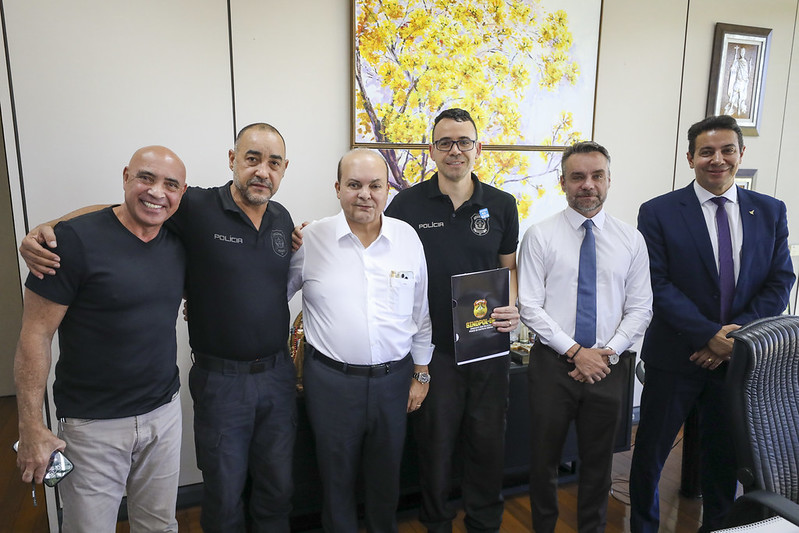 Policiais penais: Ibaneis envia proposta de reajuste e redução de interstício ao governo federal