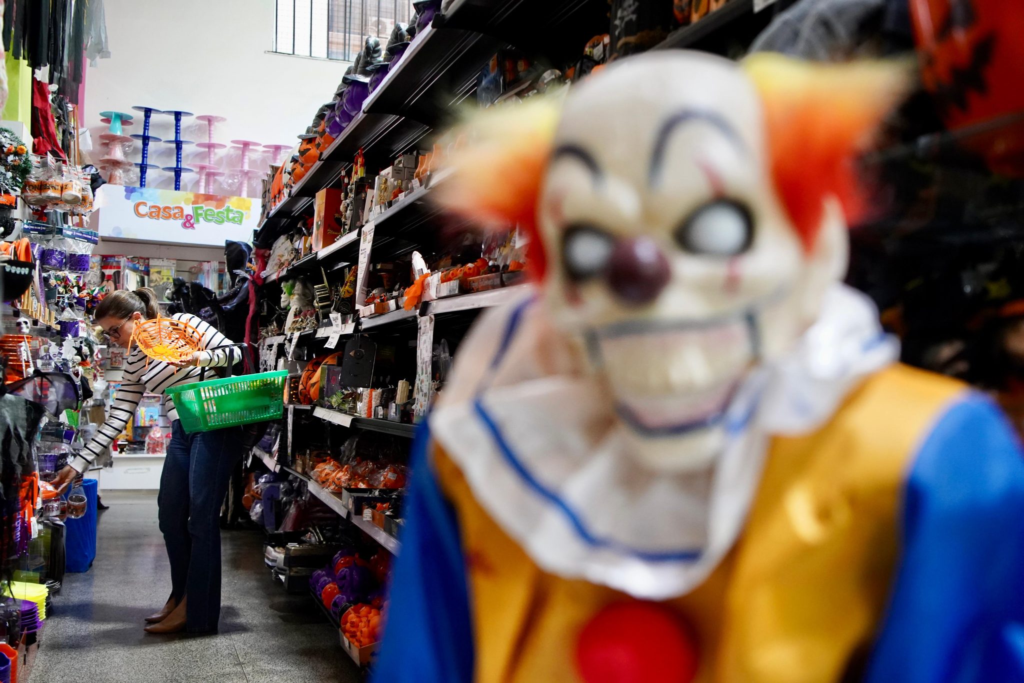 Pesquisa inédita revela que lojistas do DF têm boa expectativa de vendas para o Halloween