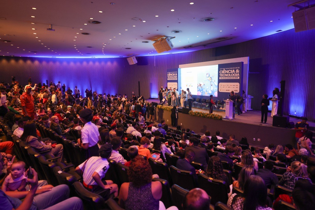 Olimpíada Brasileira de Astronomia e Astronáutica: Alunos da Rede EduSesc conquistam medalha de ouro