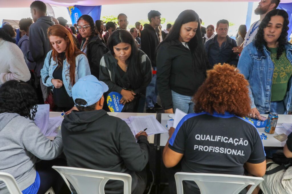 Último dia: Feirão do Trabalhador oferece quase 2 mil oportunidades de emprego