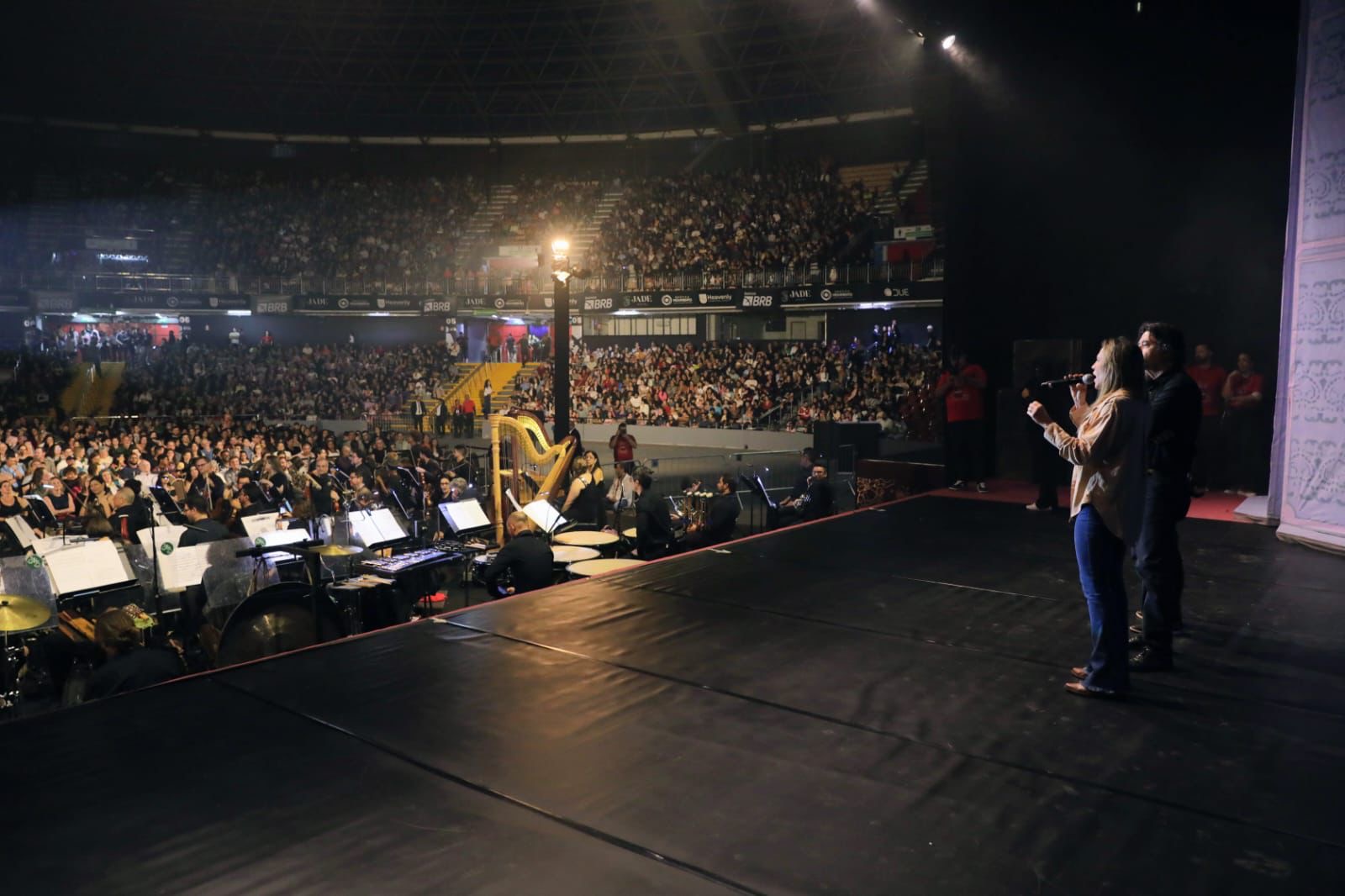 É fake news! Celina Leão não foi vaiada em evento no Nilson Nelson