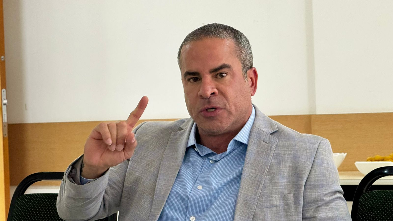 Fechado com Ibaneis e Celina, Fred Linhares percorre cidades do DF, presta contas do mandato e confirma candidatura à reeleição em 2026