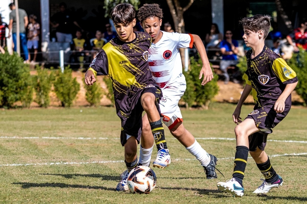 Futebol Candango: GDF cria programa para fortalecer clubes, categorias de base e times femininos