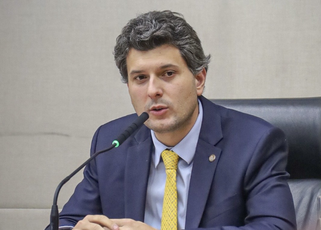 Atuação intensa: Eduardo Pedrosa lidera produção legislativa na CLDF com 64 leis sancionadas e mais de 5,4 mil proposições