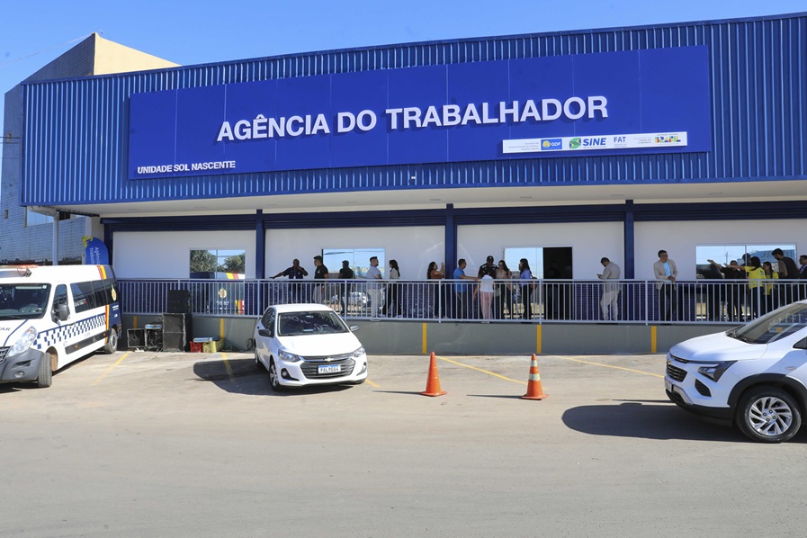 Agência do Trabalhador: DF encerra a primeira semana de 2026 com mais de mil vagas de emprego: confira aqui