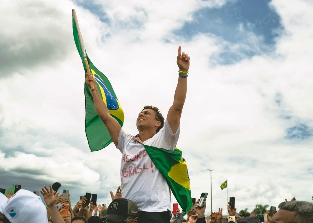 Sucesso da caminhada de Nikolas confirma o poder de mobilização das redes sociais para as eleições deste ano