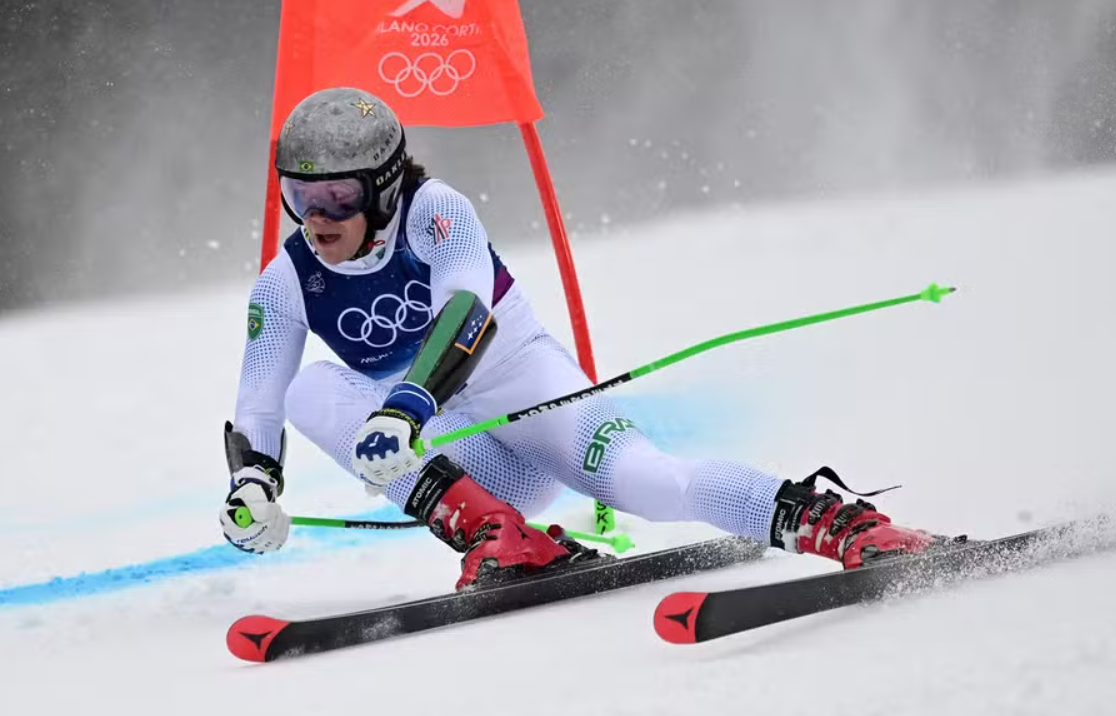 Ficou para a próxima: Lucas Pinheiro Braathen cai no slalom e é eliminado dos Jogos Olímpicos de Inverno na Itália