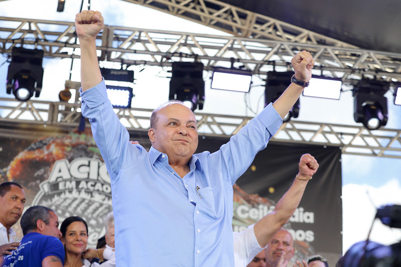 Ibaneis Rocha renuncia ao GDF, cumpre acordo com Celina e mira o Senado