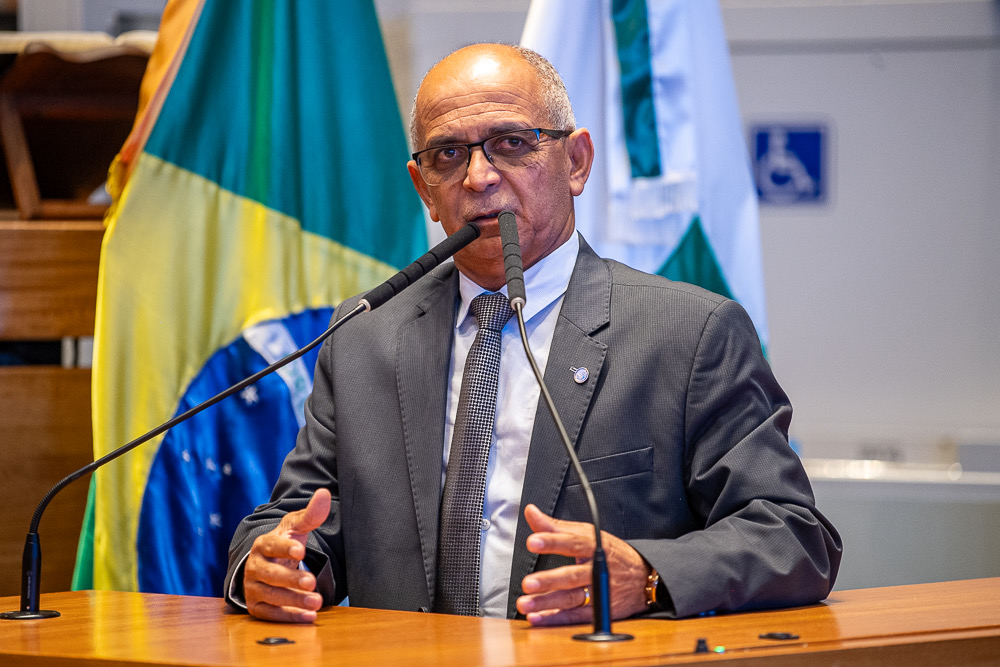 CLDF derruba veto e garante aposentadoria especial a professores em coordenações regionais, comemora Pepa