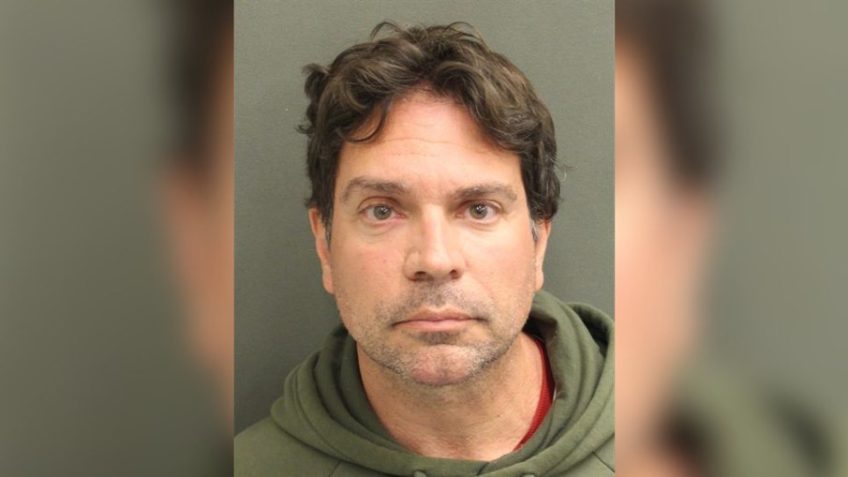 EUA pedem saída de delegado da PF após tentativa de interferir na prisão de Ramagem