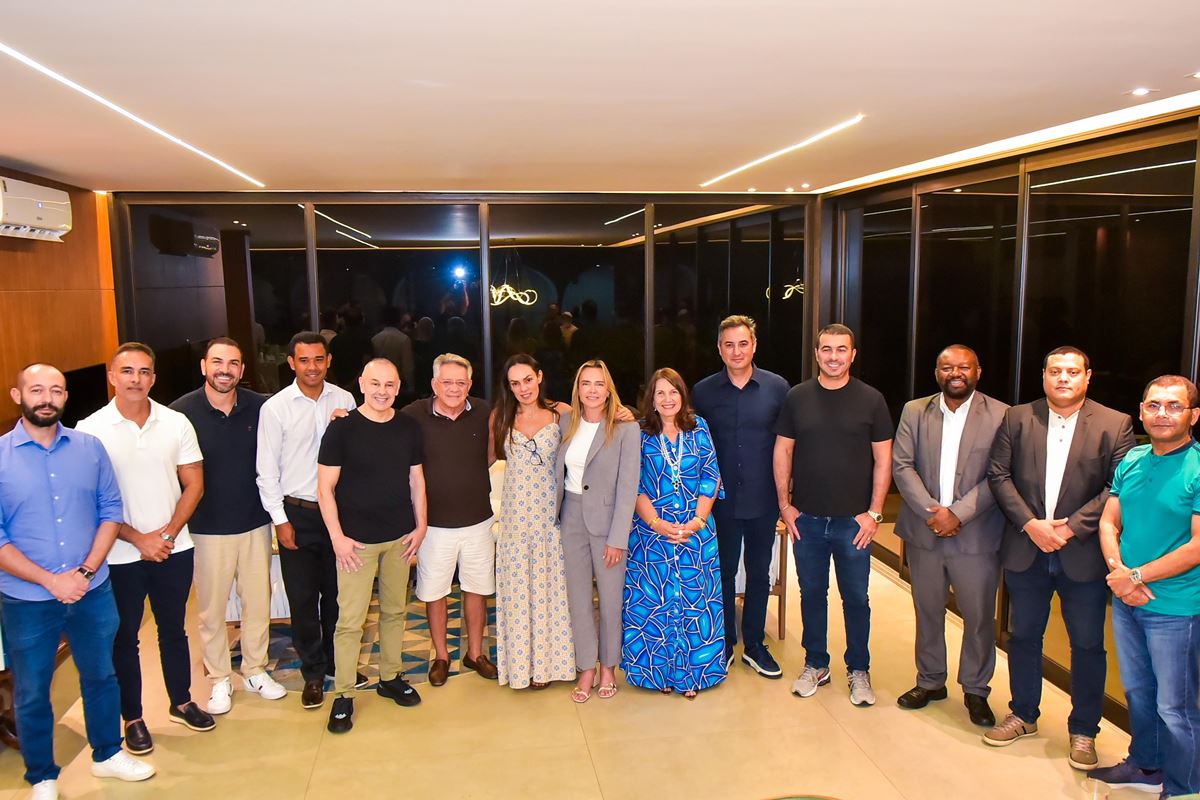 Celina Leão consolida aliança com 12 partidos e enfraquece adversários no DF