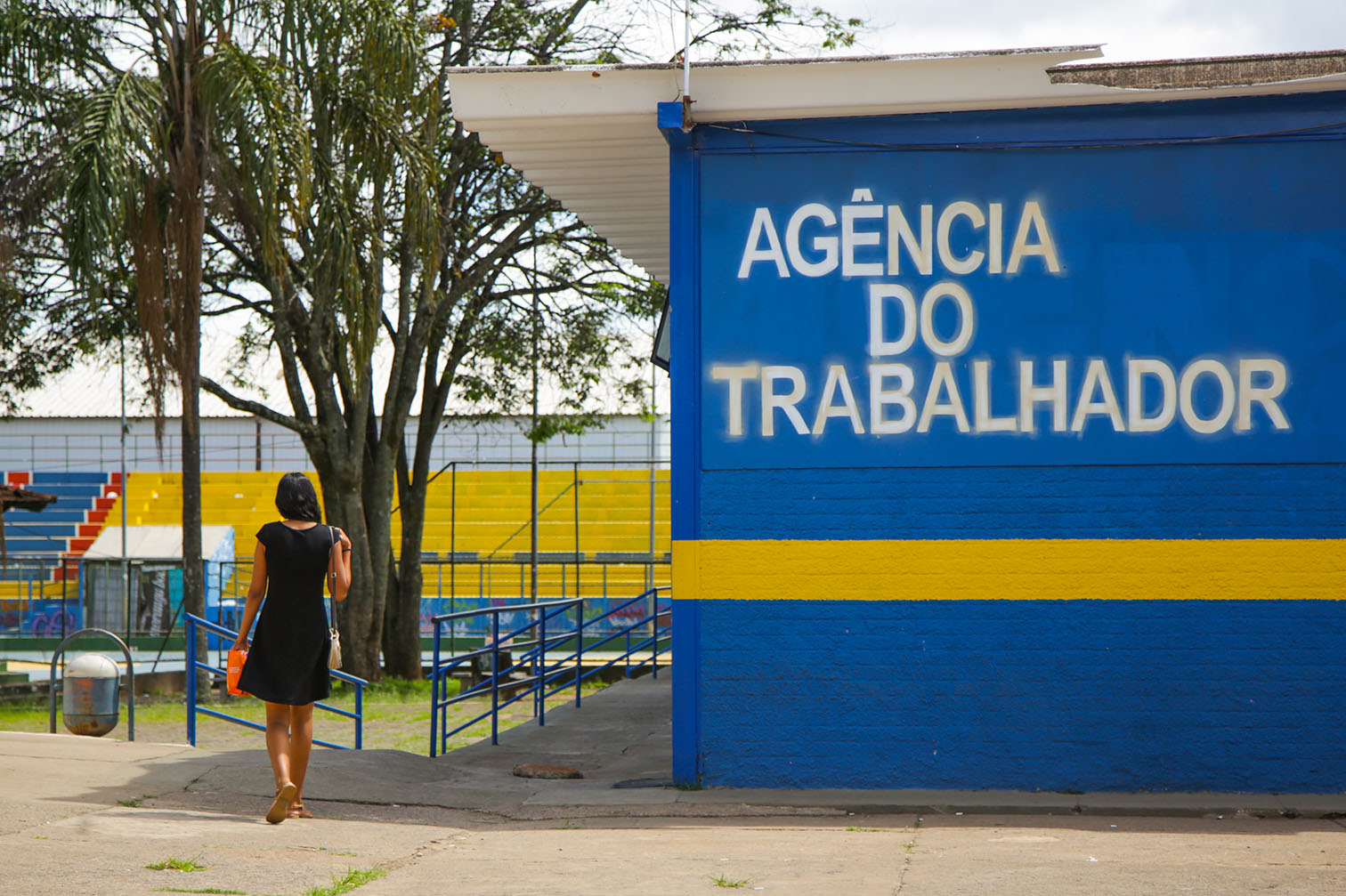 Agência do Trabalhador: DF começa a semana com 624 oportunidades de emprego; confira aqui