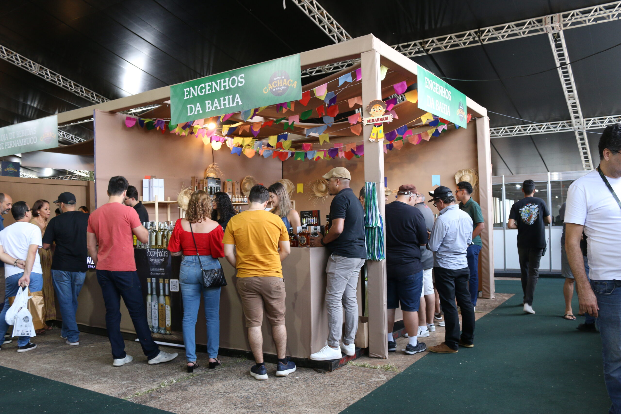 Festival da Cachaça de Brasília oferece palestras e oficinas gratuitas sobre produção, degustação e coquetelaria