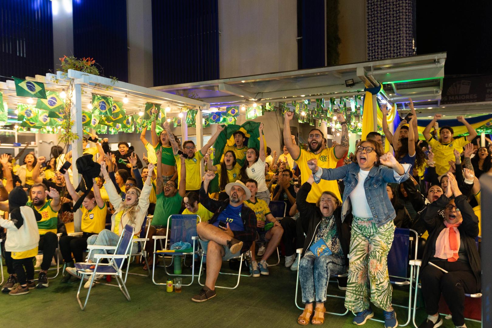 Sesc da 504 Sul terá transmissão de Brasil x Japão com samba, DJ e food trucks na segunda (29)
