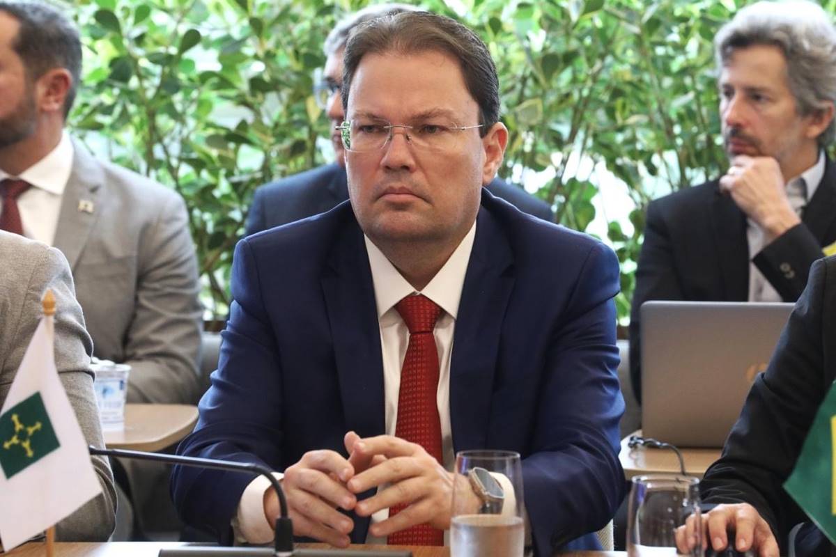 Operação Juros Zero: MPDFT mira ex-BRB, PicPay e ex-integrantes do GDF em investigação sobre descontos em contracheques