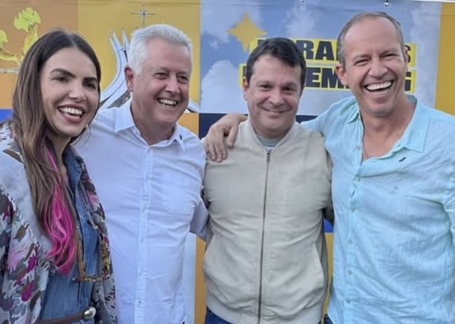 O namoro político de Paula Belmonte com o PSB de Rollemberg