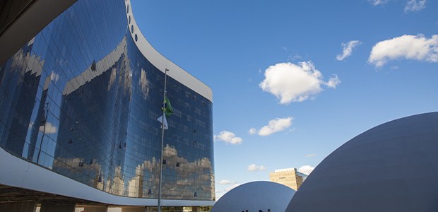 TSE amplia parceria com Meta, Google, X, TikTok e outras plataformas digitais para combater desinformação durante a campanha