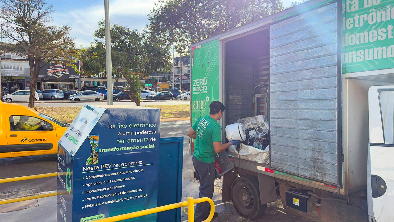 DF tem 126 pontos para descarte de celulares, computadores e outros eletrônicos