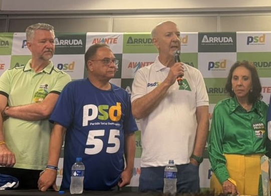 Sem vice e sem nomes ao Senado, Arruda confirma candidatura ao GDF mesmo inelegível
