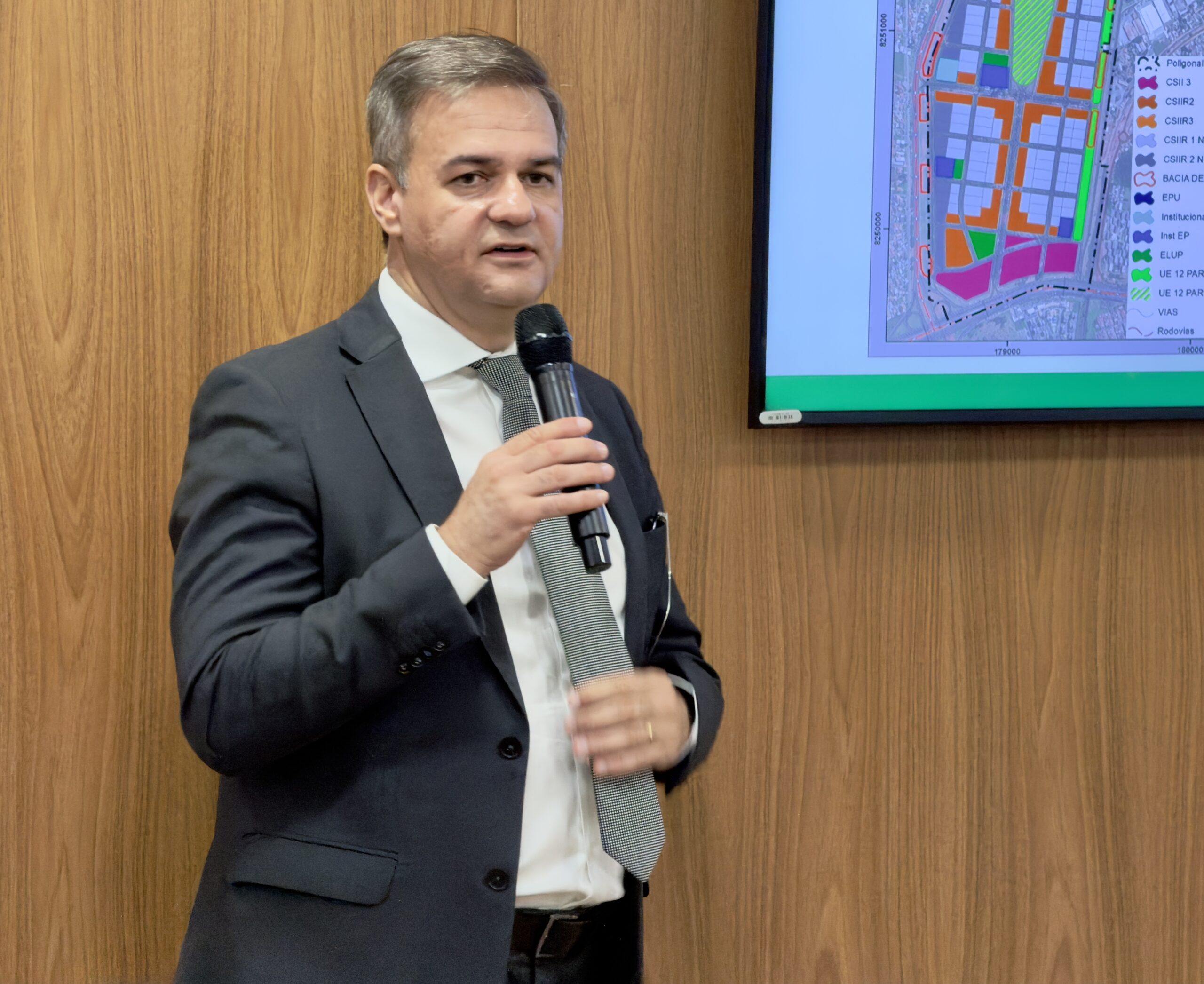 Terracap avança na regularização de Vicente Pires e Arniqueira e projeta Ponte Alta para 2027