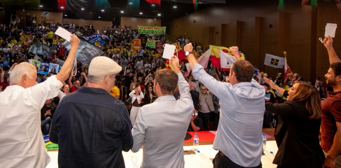 Ricardo Cappelli é oficializado candidato ao GDF pelo PSB; partido oferece vaga de vice a Leandro Grass