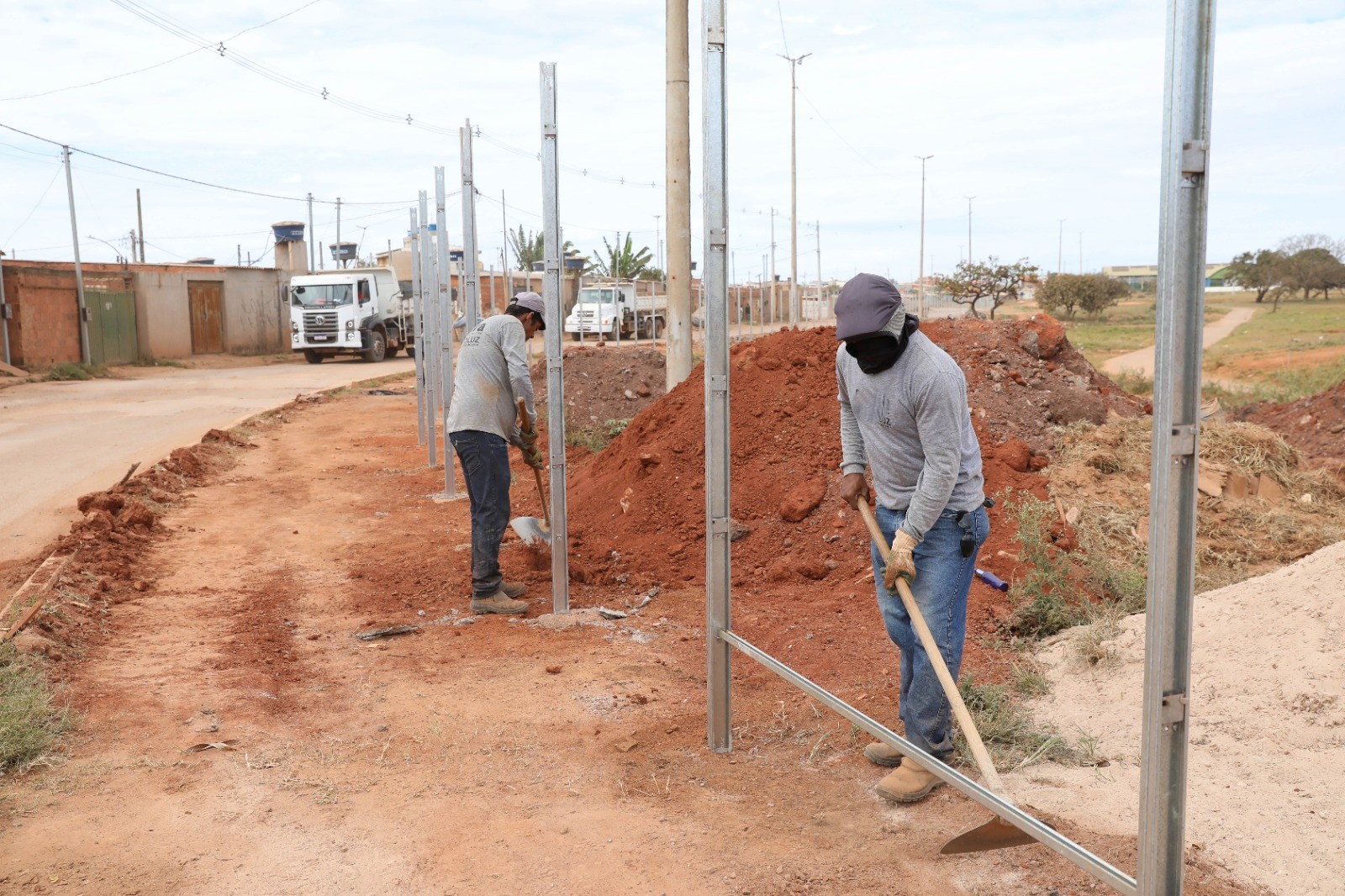 Agência do Trabalhador: DF começa a semana com cerca de 1,5 mil oportunidades de emprego