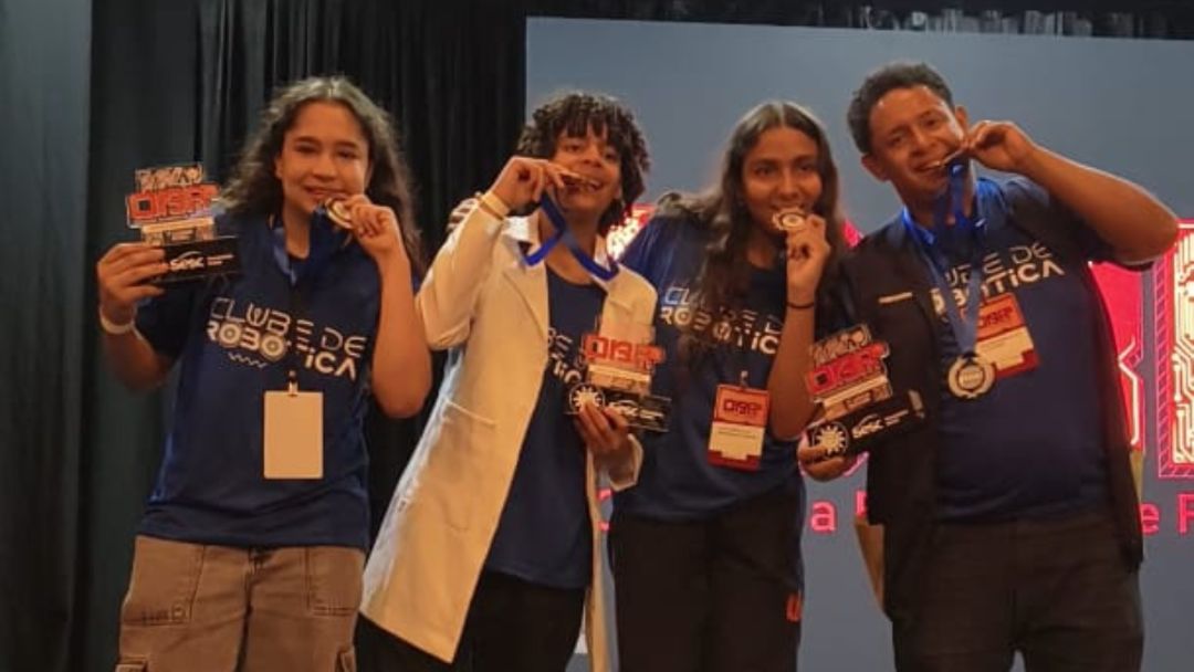 EduSesc Taguatinga Norte vence etapa regional da Olimpíada Brasileira de Robótica e leva duas equipes do DF à fase nacional