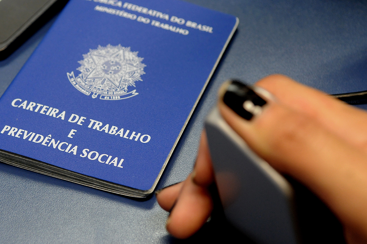 Agência do Trabalhador: DF oferece 1.766 vagas de emprego no DF nesta quinta (29); salários chegam a R$ 2,8 mil