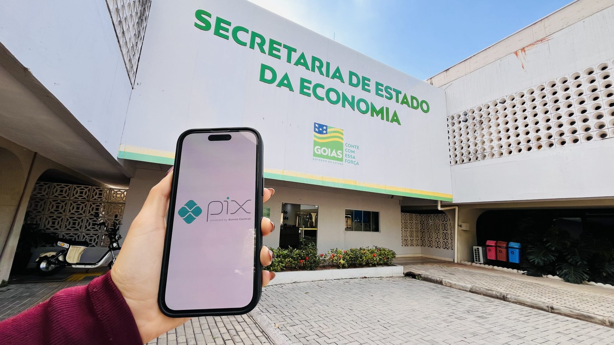 Goiás terá pagamento de impostos por Pix e Pix Automático a partir de 2027